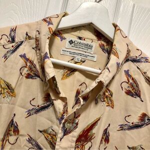 Vintage Columbia Men's PFG Cream Shirt with Multicolor Fly Fishing Print XL